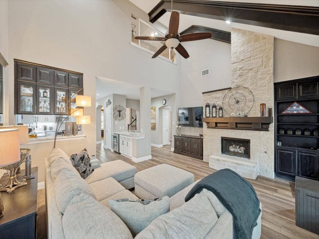 11852 Blackhawk Drive, Frisco, TX 75033 11852 Blackhawk Drive, Frisco, TX 75033