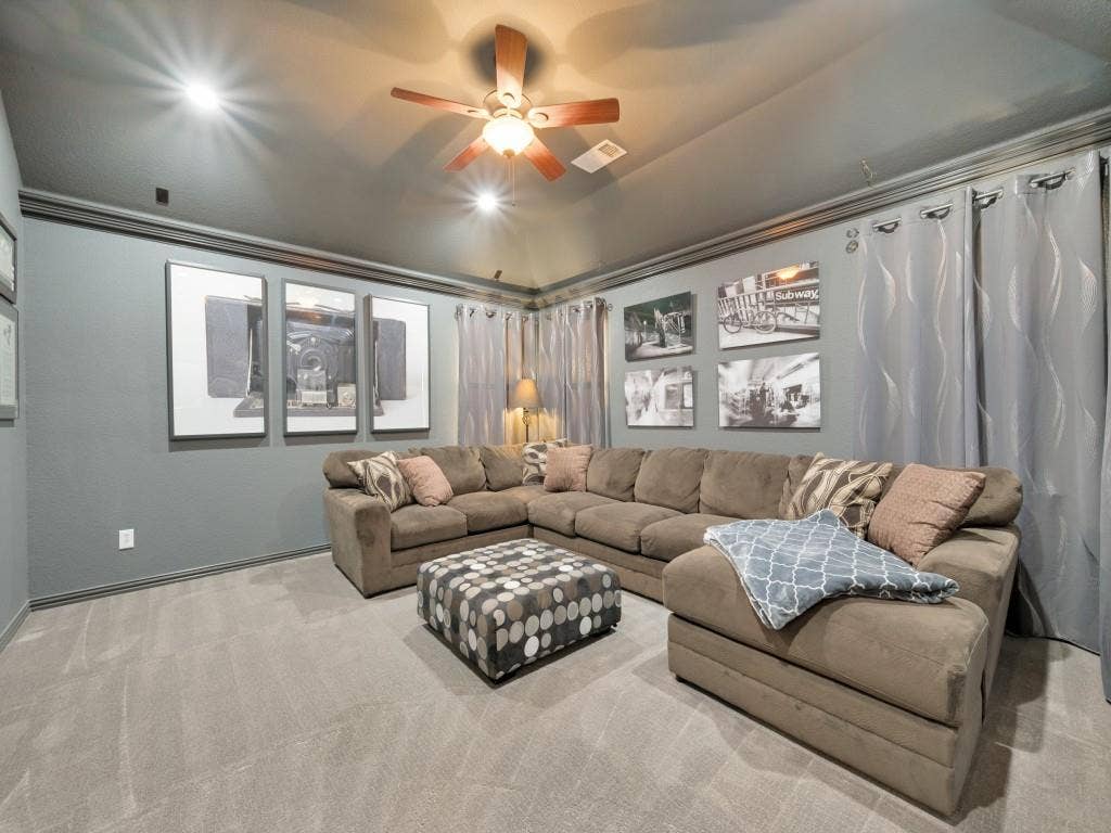 11852 Blackhawk Drive, Frisco, TX 75033 11852 Blackhawk Drive, Frisco, TX 75033