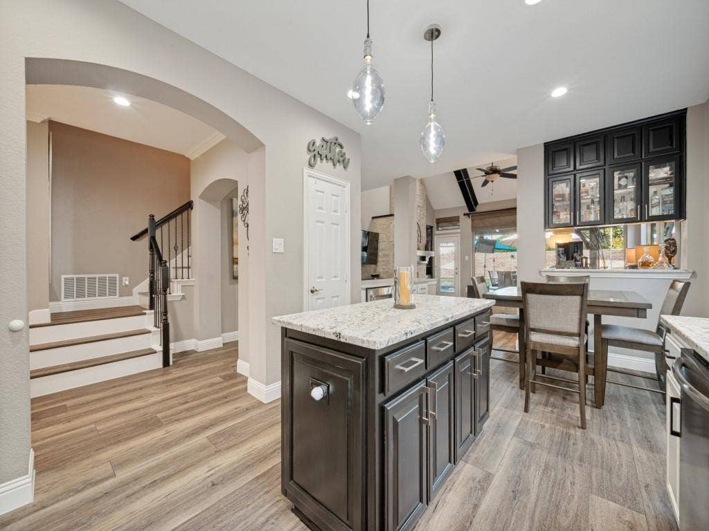 11852 Blackhawk Drive, Frisco, TX 75033 11852 Blackhawk Drive, Frisco, TX 75033