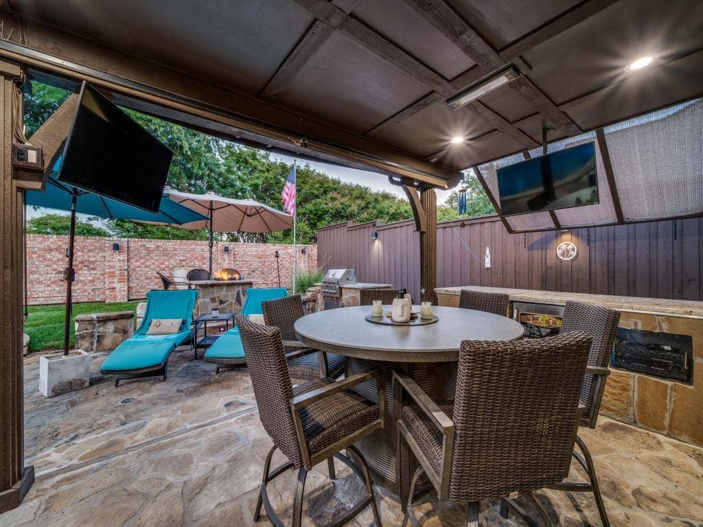 11852 Blackhawk Drive, Frisco, TX 75033 11852 Blackhawk Drive, Frisco, TX 75033