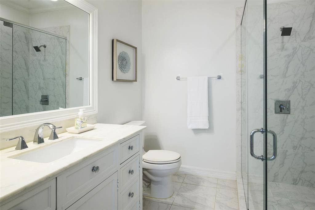 6522 Meadow, Dallas, TX 75230