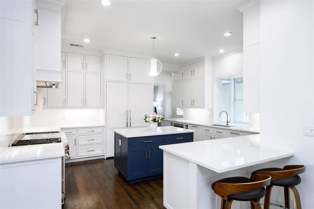 6522 Meadow, Dallas, TX 75230