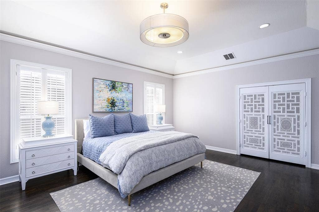 6522 Meadow, Dallas, TX 75230