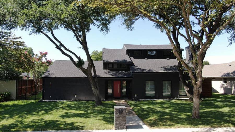 Property photo for 6811 Ledyard Drive, Dallas, TX