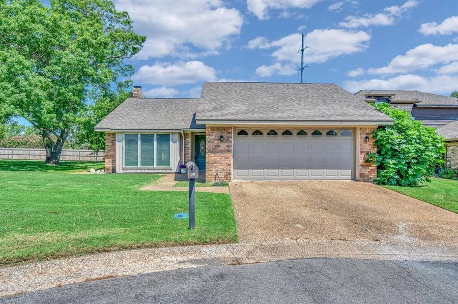 Property photo for 56 Sugar Creek Place, Woodway, TX