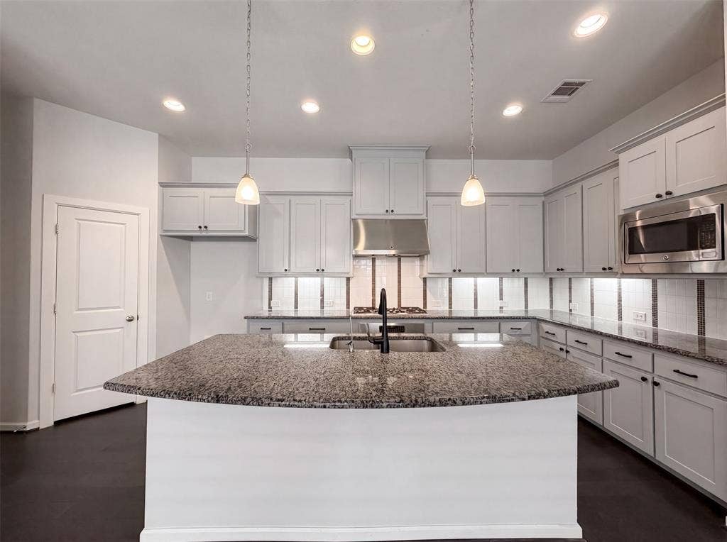 6756 Palo Duro Drive, Irving, TX 75063