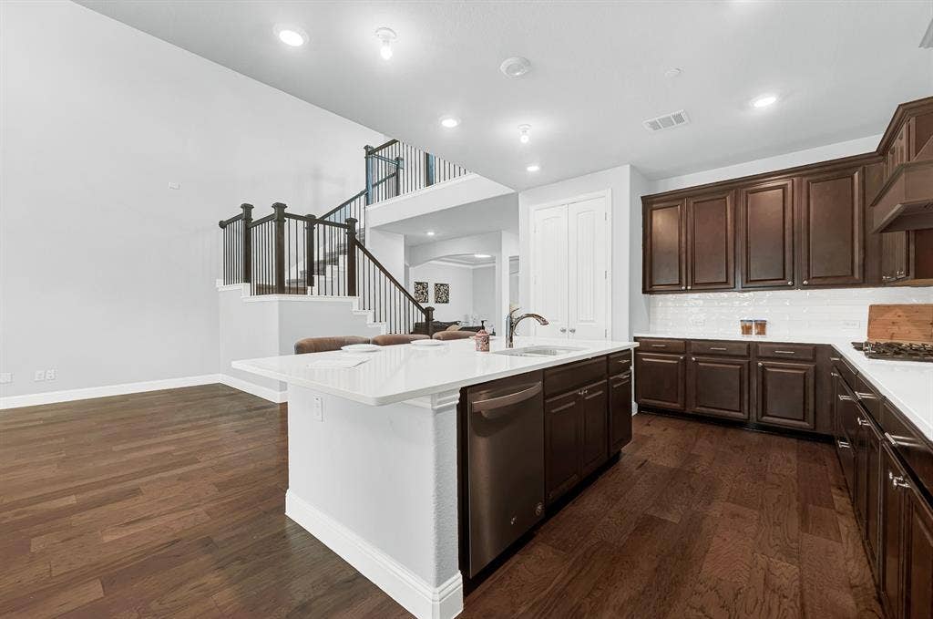 295 Crystal Cove, Sunnyvale, TX 75182 295 Crystal Cove, Sunnyvale, TX 75182