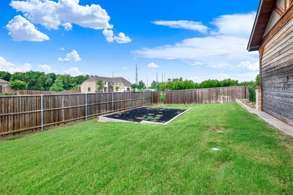 295 Crystal Cove, Sunnyvale, TX 75182 295 Crystal Cove, Sunnyvale, TX 75182