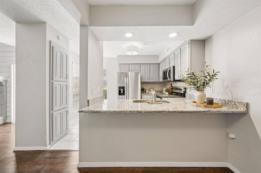 Property photo for 14800 Enterprise Drive, #16D, Farmers Branch, TX