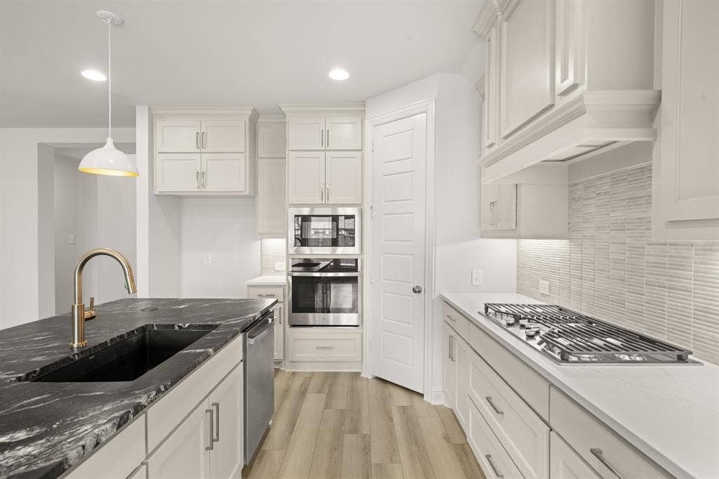 4638 Sweeprange Road, Midlothian, TX 76065 4638 Sweeprange- Kitchen-3