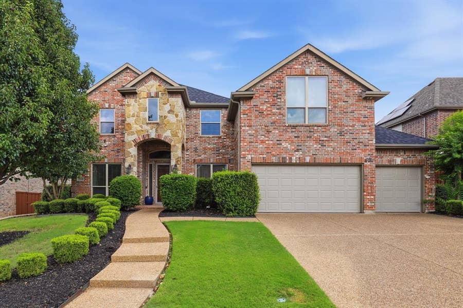 Property photo for 8208 Barrymoore Lane, Plano, TX