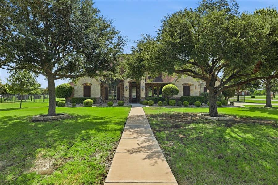 Property photo for 1414 Rio Viento, Fort Worth, TX
