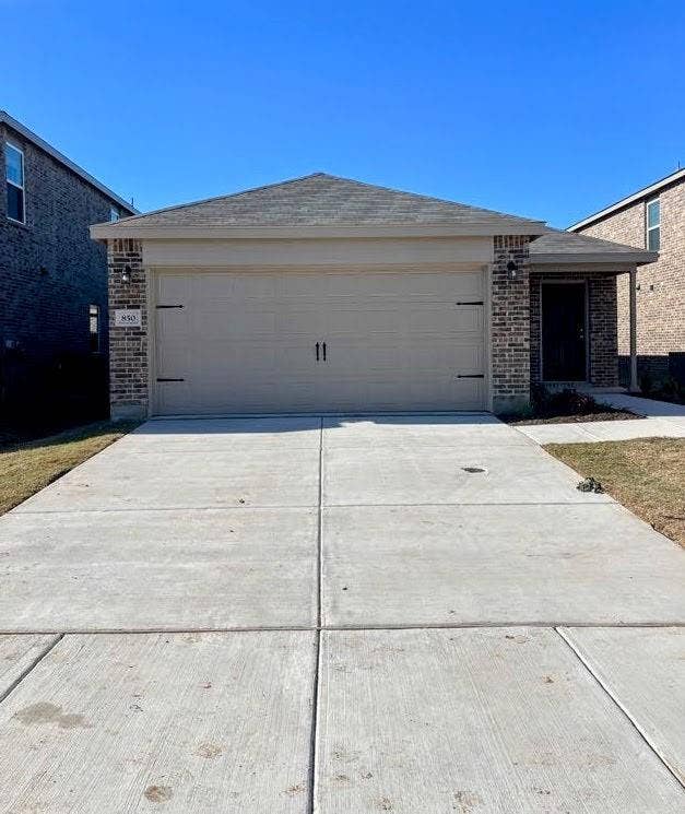 Property photo for 850 Lake Fletcher Road, Princeton, TX