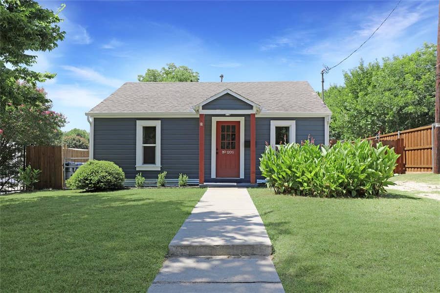 Property photo for 1201 1/2 Cole Street, McKinney, TX