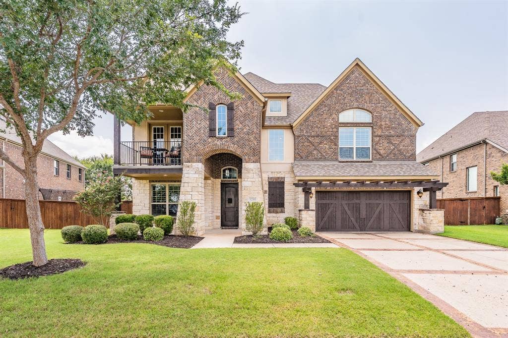 1233 Clearwater Drive, Frisco, TX 75036 Welcome Home