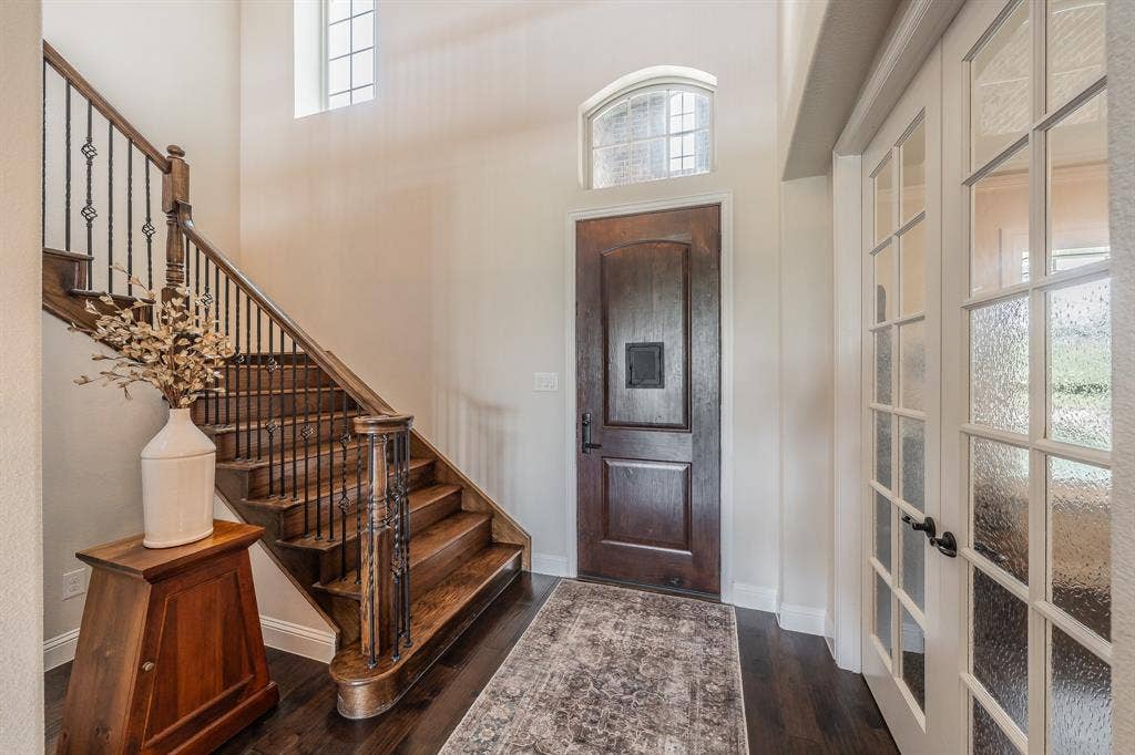 1233 Clearwater Drive, Frisco, TX 75036 1233 Clearwater Drive, Frisco, TX 75036