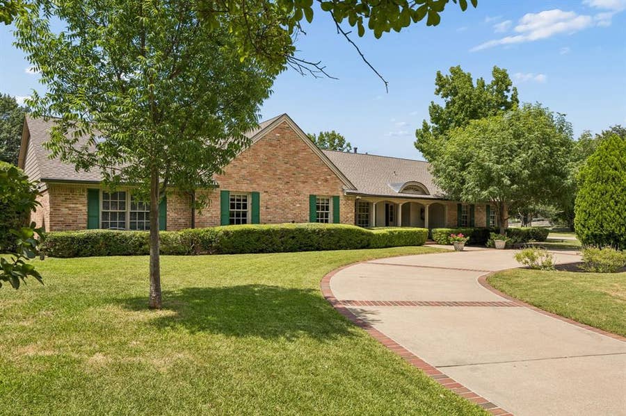 Property photo for 7241 Cliffbrook Drive, Dallas, TX