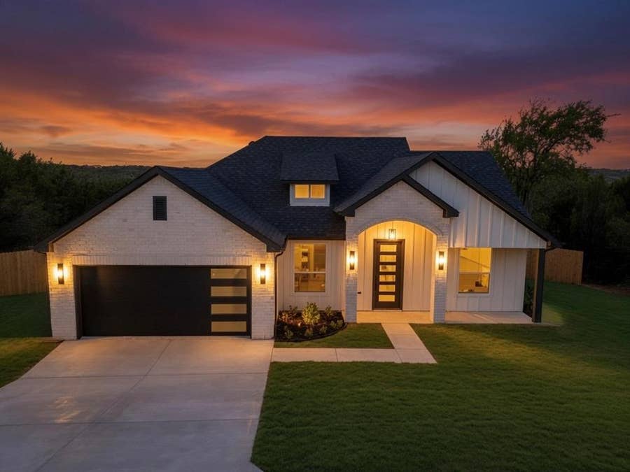 Property photo for 4620 Evening View Drive, Granbury, TX
