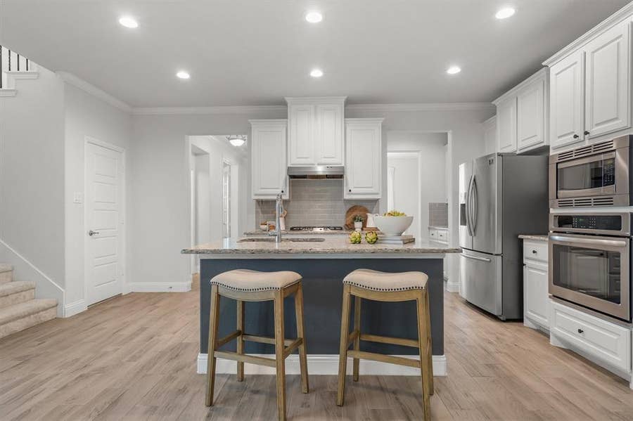 Property photo for 932 Parkside Drive, Argyle, TX