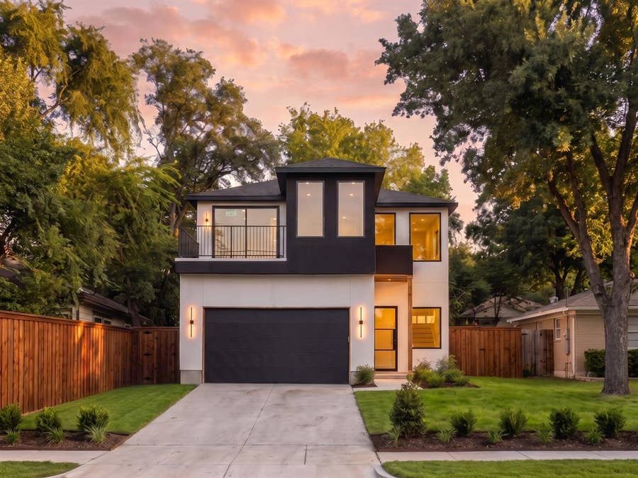 Property photo for 907 Fitzhugh Street, McKinney, TX