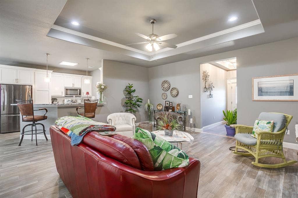 2708 San Gabriel Drive, Granbury, TX 76048 2708 San Gabriel Drive, Granbury, TX 76048