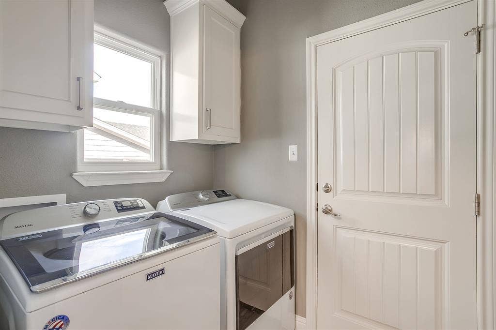 2708 San Gabriel Drive, Granbury, TX 76048 2708 San Gabriel Drive, Granbury, TX 76048