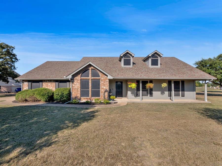 Property photo for 1020 Oak Hollow Lane, Combine, TX