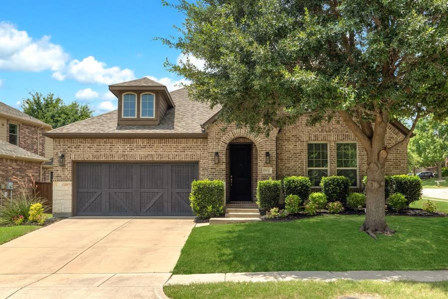 Property photo for 900 Sonoma Drive, McKinney, TX