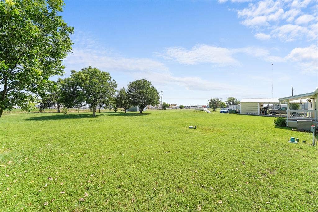 542 Private Road 4906, Haslet, TX 76052 542 Private Road 4906, Haslet, TX 76052