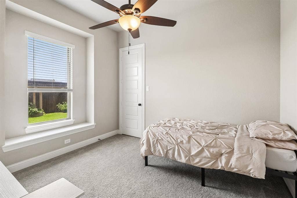 1210 Bosque Lane, Midlothian, TX 76065 1210 Bosque Lane, Midlothian, TX 76065