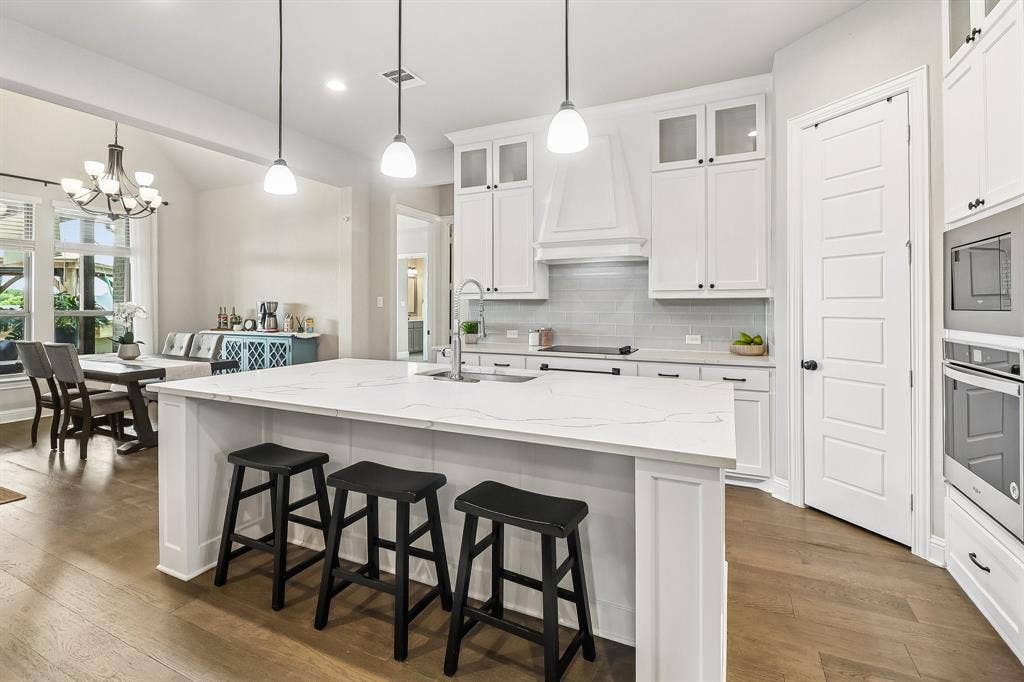 1210 Bosque Lane, Midlothian, TX 76065 1210 Bosque Lane, Midlothian, TX 76065