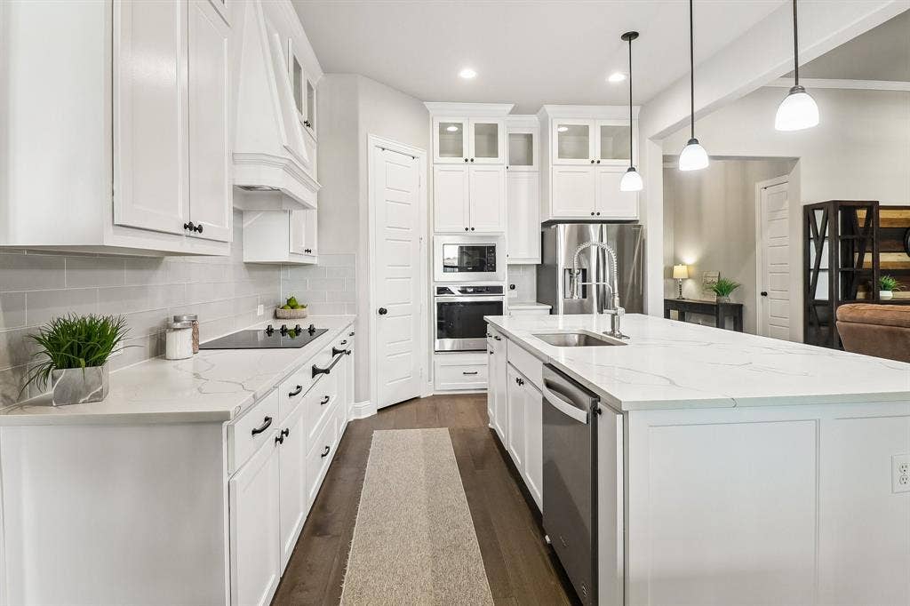 1210 Bosque Lane, Midlothian, TX 76065 1210 Bosque Lane, Midlothian, TX 76065