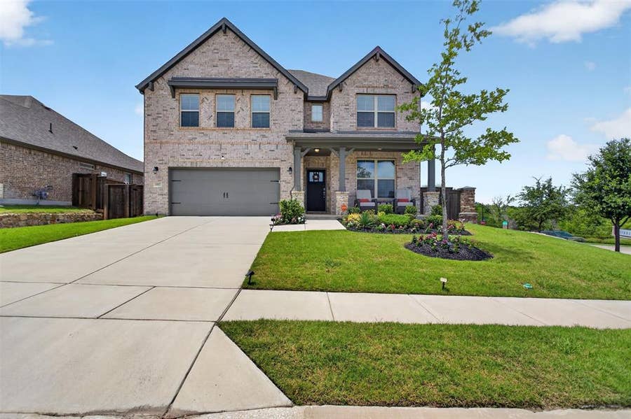 Property photo for 1002 Copper Smith Way, Forney, TX