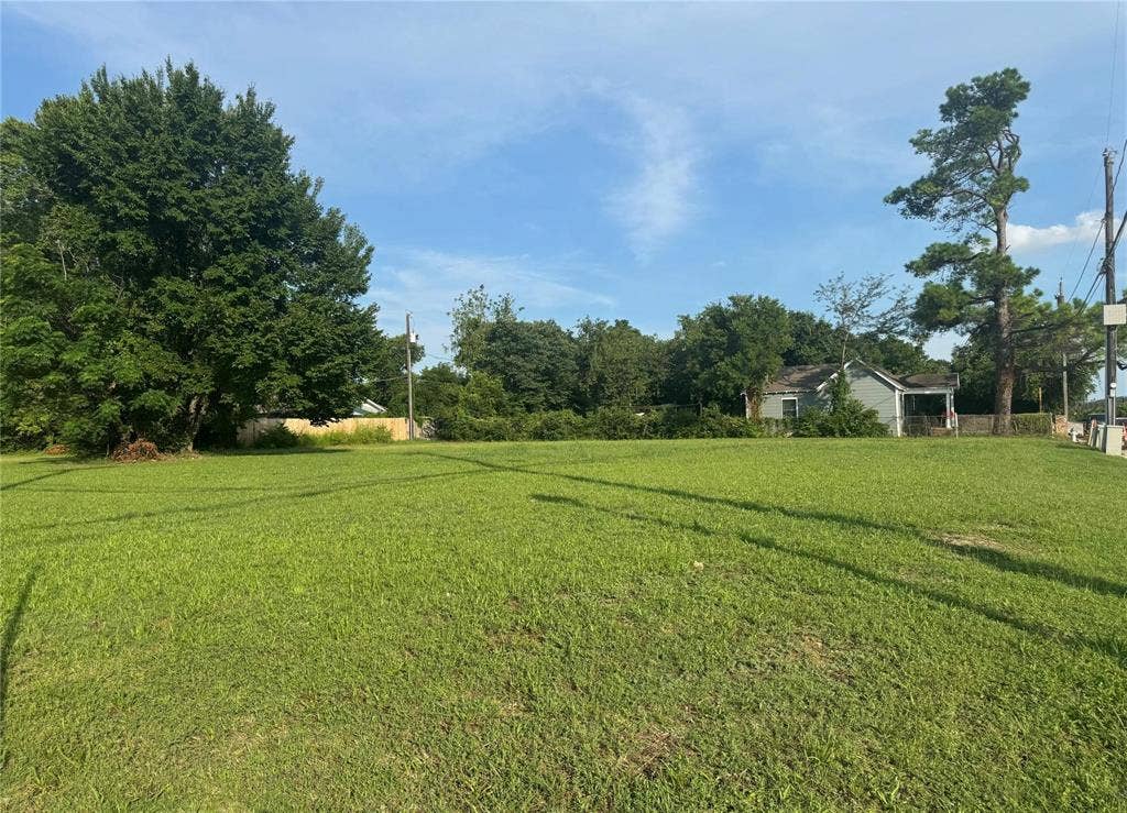 7902 Carbondale Street, Dallas, TX 75216 7902 Carbondale Street, Dallas, TX 75216