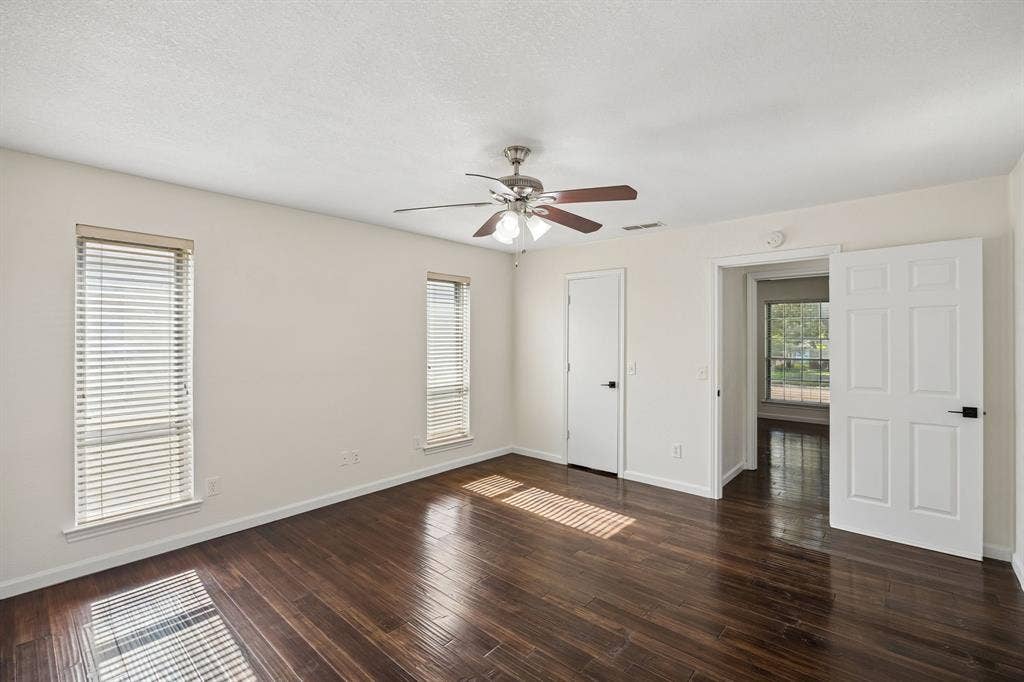 3624 Churchill Lane, Plano, TX 75075 Retreat to the spacious primary suite, where rich hardwood flooring, abundant natural light and a calming atmosphere create the perfect place to begin and end each day.