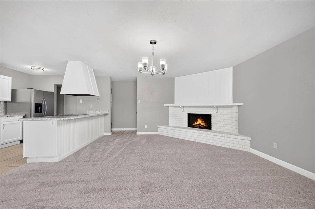 555 Hawthorne Drive, Allen, TX 75002 555 Hawthorne Drive, Allen, TX 75002