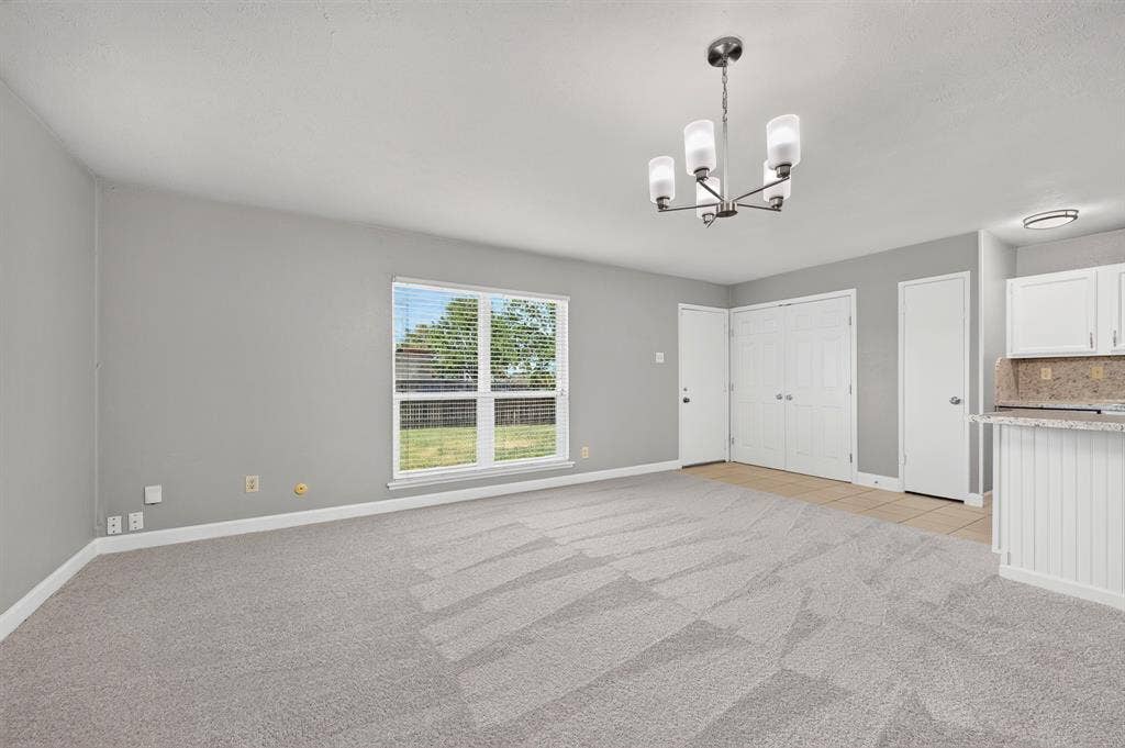 555 Hawthorne Drive, Allen, TX 75002 555 Hawthorne Drive, Allen, TX 75002