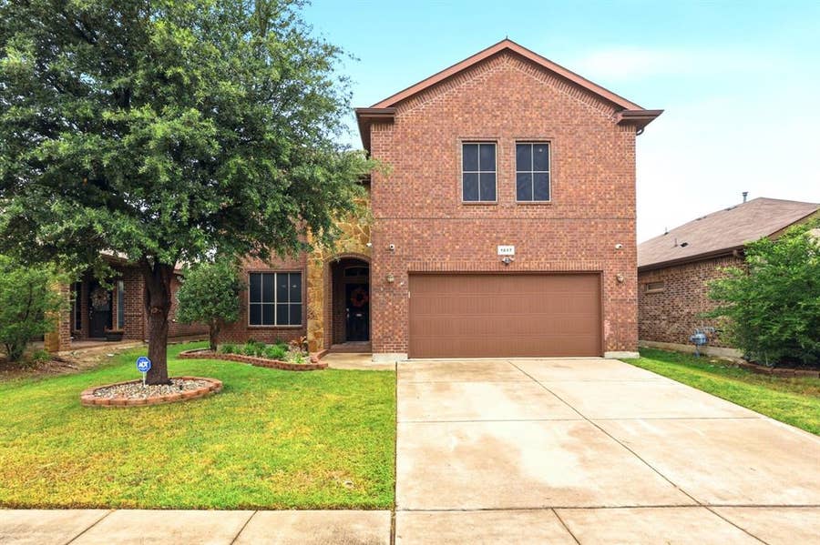 Property photo for 1817 Potrillo Lane, Fort Worth, TX