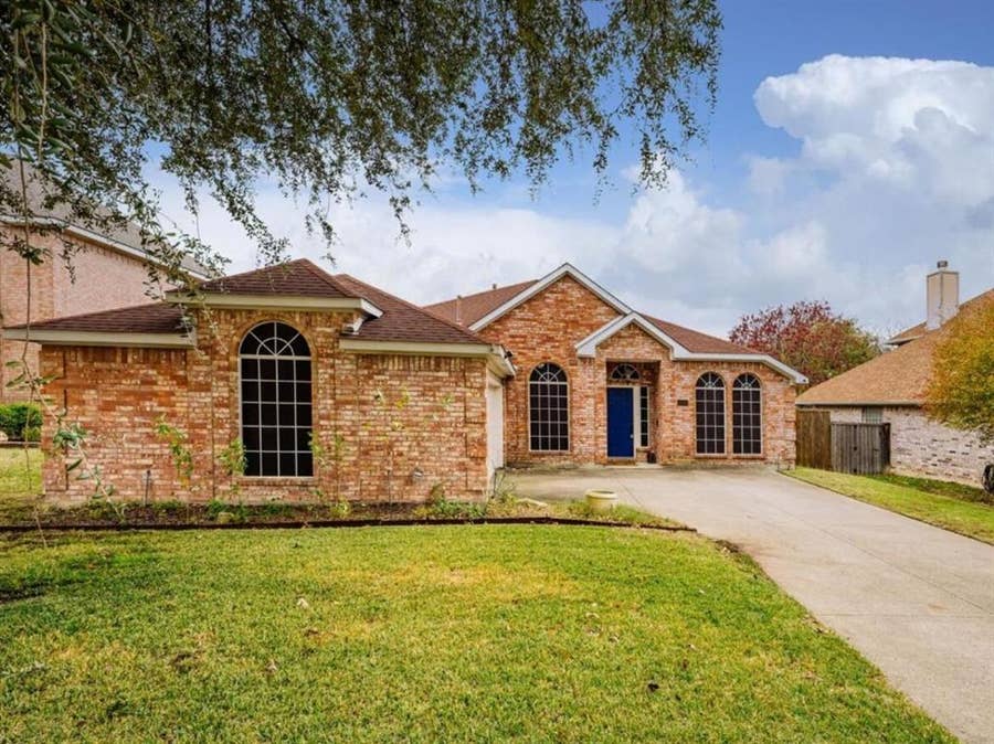 Property photo for 7710 Brookview Drive, Frisco, TX