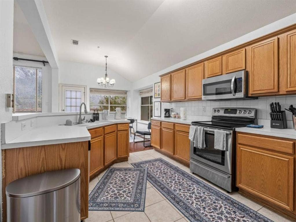7710 Brookview Drive, Frisco, TX 75034 7710 Brookview Drive, Frisco, TX 75034