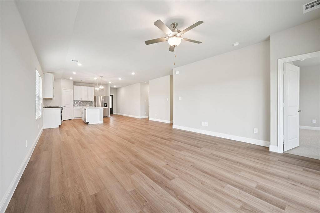 6201 Castamere Drive, Princeton, TX 75071 Photo is not of the actual home, but is an inspirational photo of builder’s model home and may depict options, furnishings, and/or decorator features that are not included.