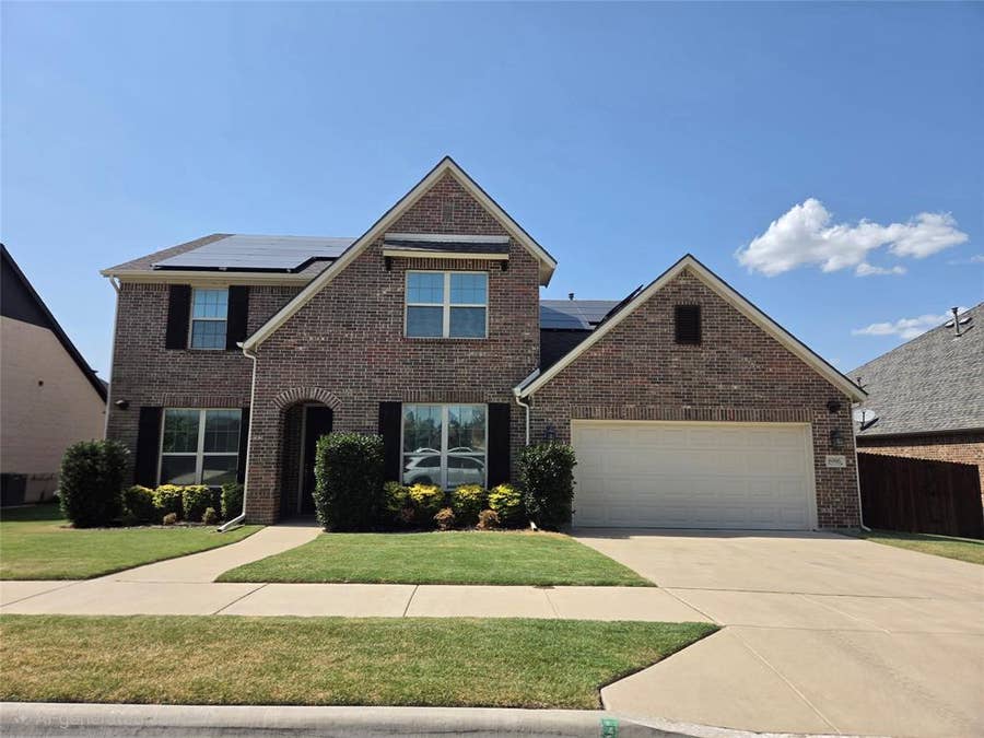 Property photo for 6916 Talon Drive, Fort Worth, TX