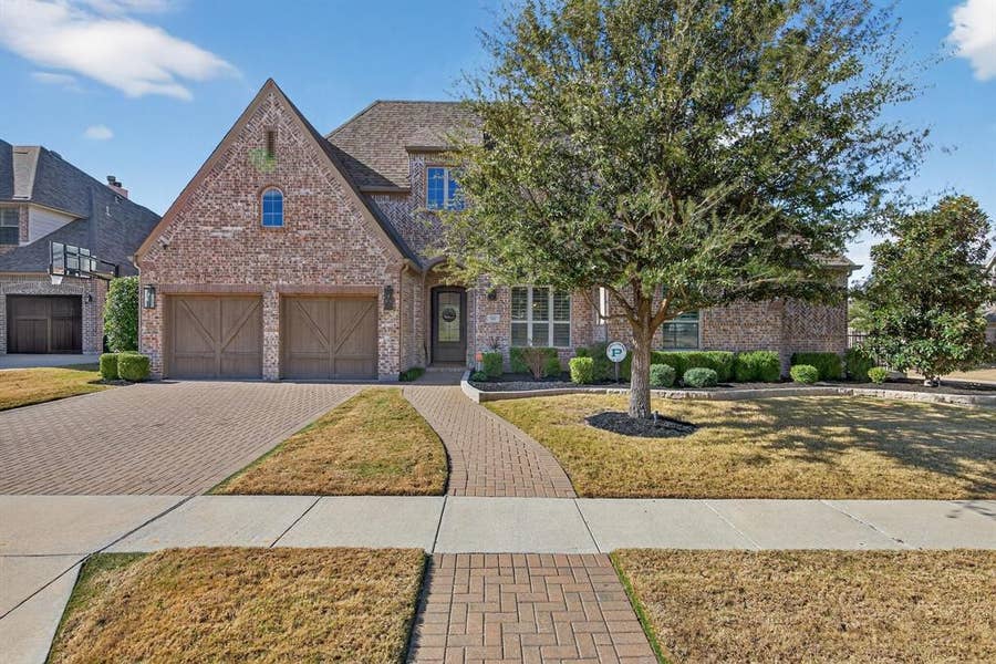 Property photo for 361 Frasier Lane, Prosper, TX