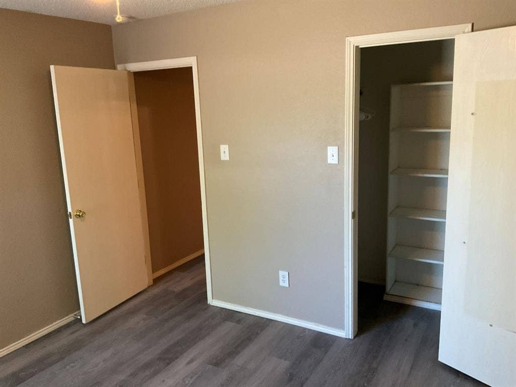 1001 Stockton Drive, Burleson, TX 76028 1001 Stockton Drive, Burleson, TX 76028
