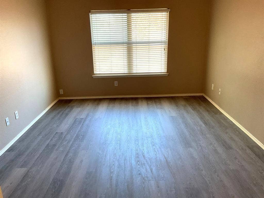 1001 Stockton Drive, Burleson, TX 76028 1001 Stockton Drive, Burleson, TX 76028