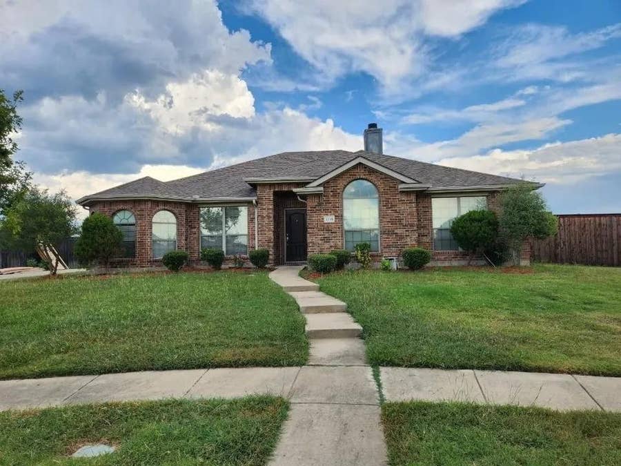 Property photo for 1214 Alabama Court, Murphy, TX