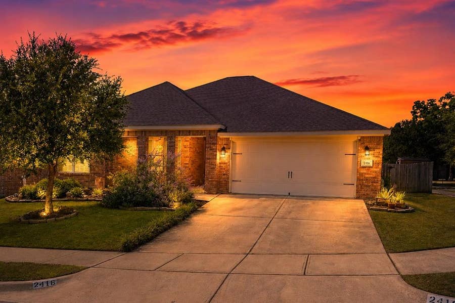 Property photo for 2416 Fall Leaf Court, Denton, TX