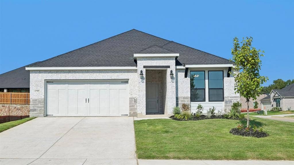1705 Sabina Drive, Princeton, TX 75407