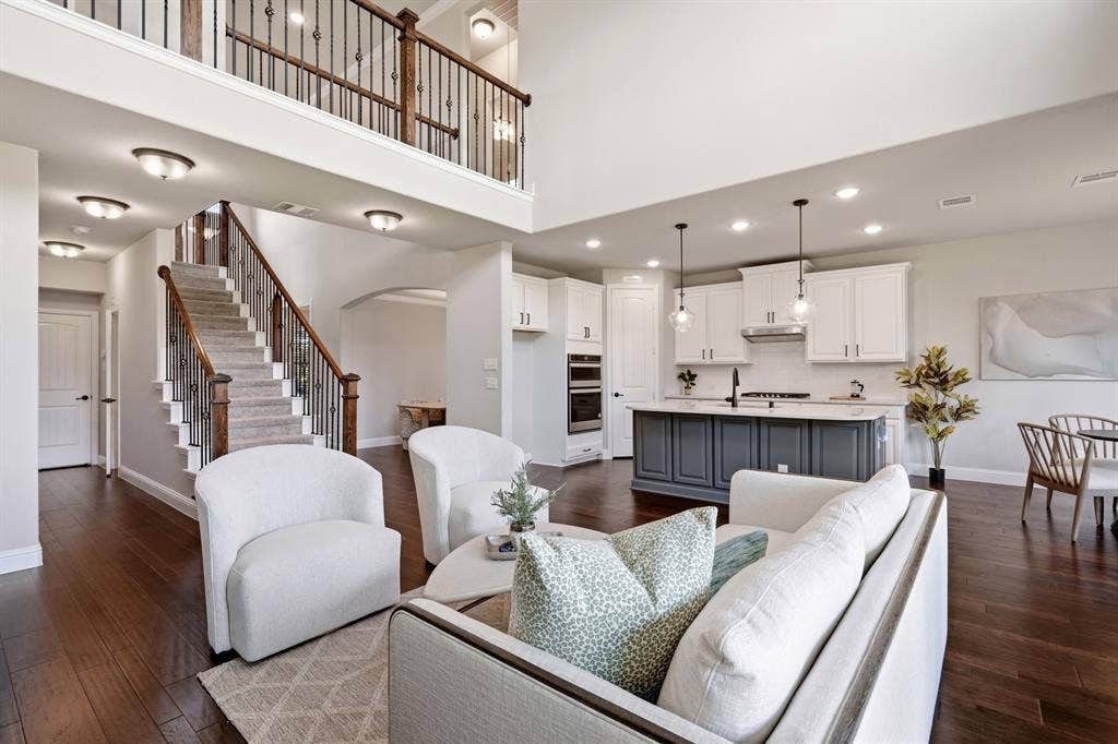 8205 Plumbago Way, Dallas, TX 75252 8205 Plumbago Way, Dallas, TX 75252