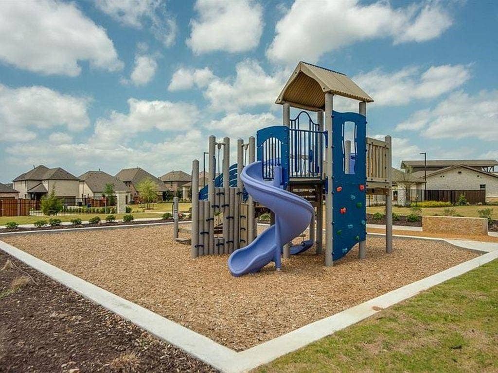 8205 Plumbago Way, Dallas, TX 75252 8205 Plumbago Way, Dallas, TX 75252